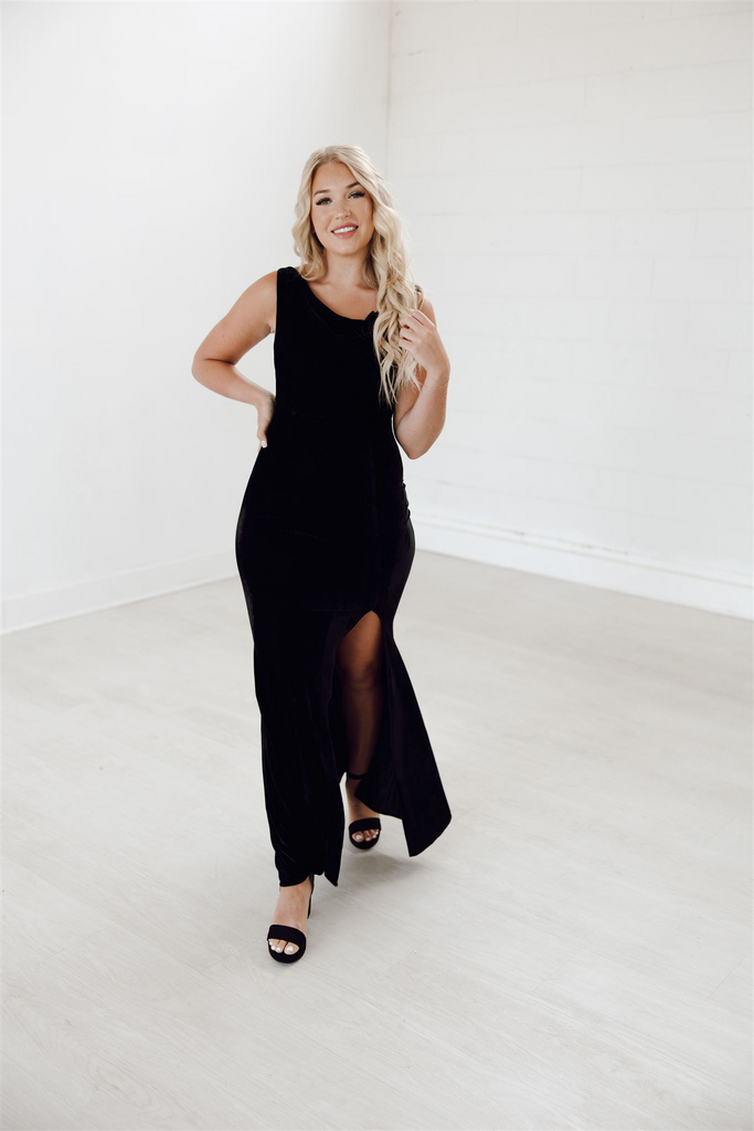 black velvet low back bridesmaid dress, comfortable bridesmaid dress, built in bra, low back sexy dress