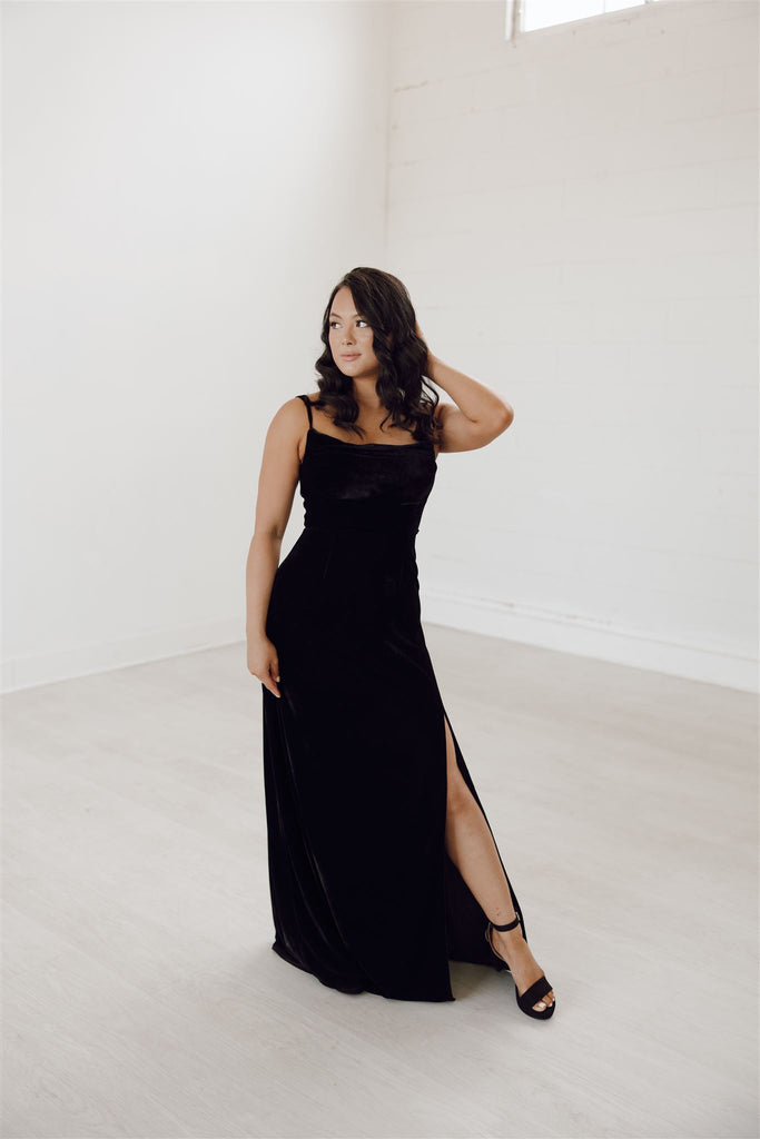 floor length gown, satin dress, bridesmaid dress, wedding Inspiration, built in bra, satin gown, elegant dress